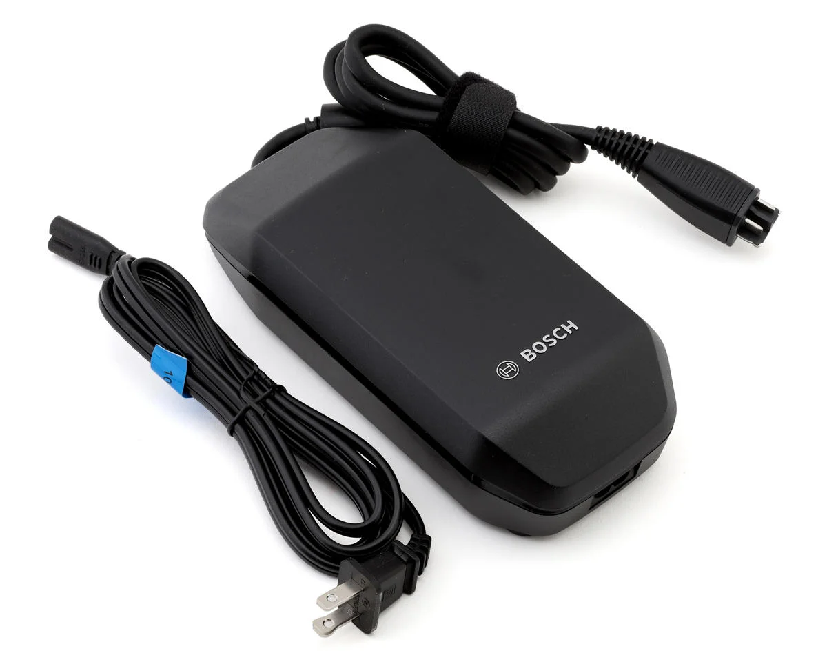 Bosch BPC3410 Standard Smart System Charger (Black) (100-120V/4Amp) (US/Can)